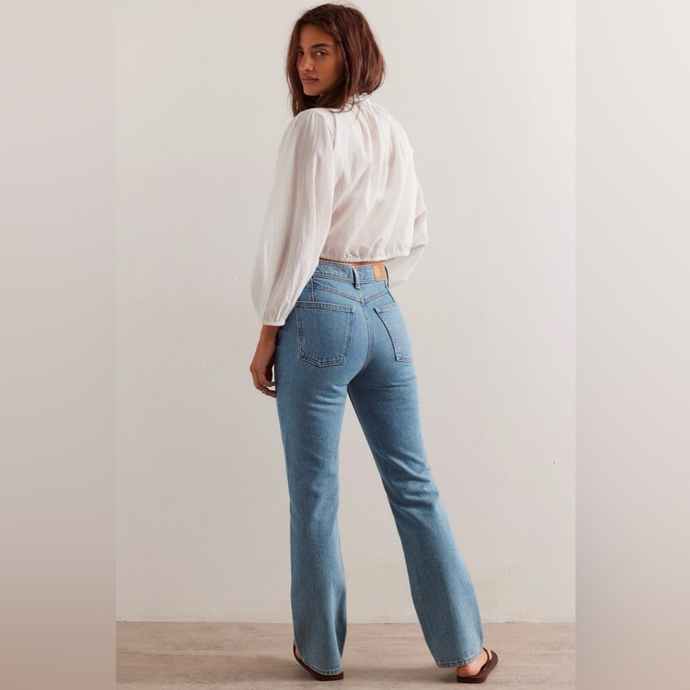 We The Free Xena High Rise Slim Straight Jeans - Picture 3 of 16